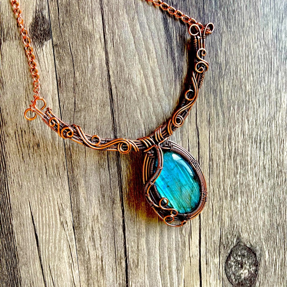 Labradorite Copper Wire Necklace - image 5
